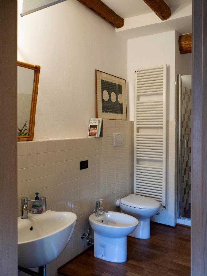 Monolocale Sui Tetti Di Bologna - Via Indipendenza Apartment Bagian luar foto