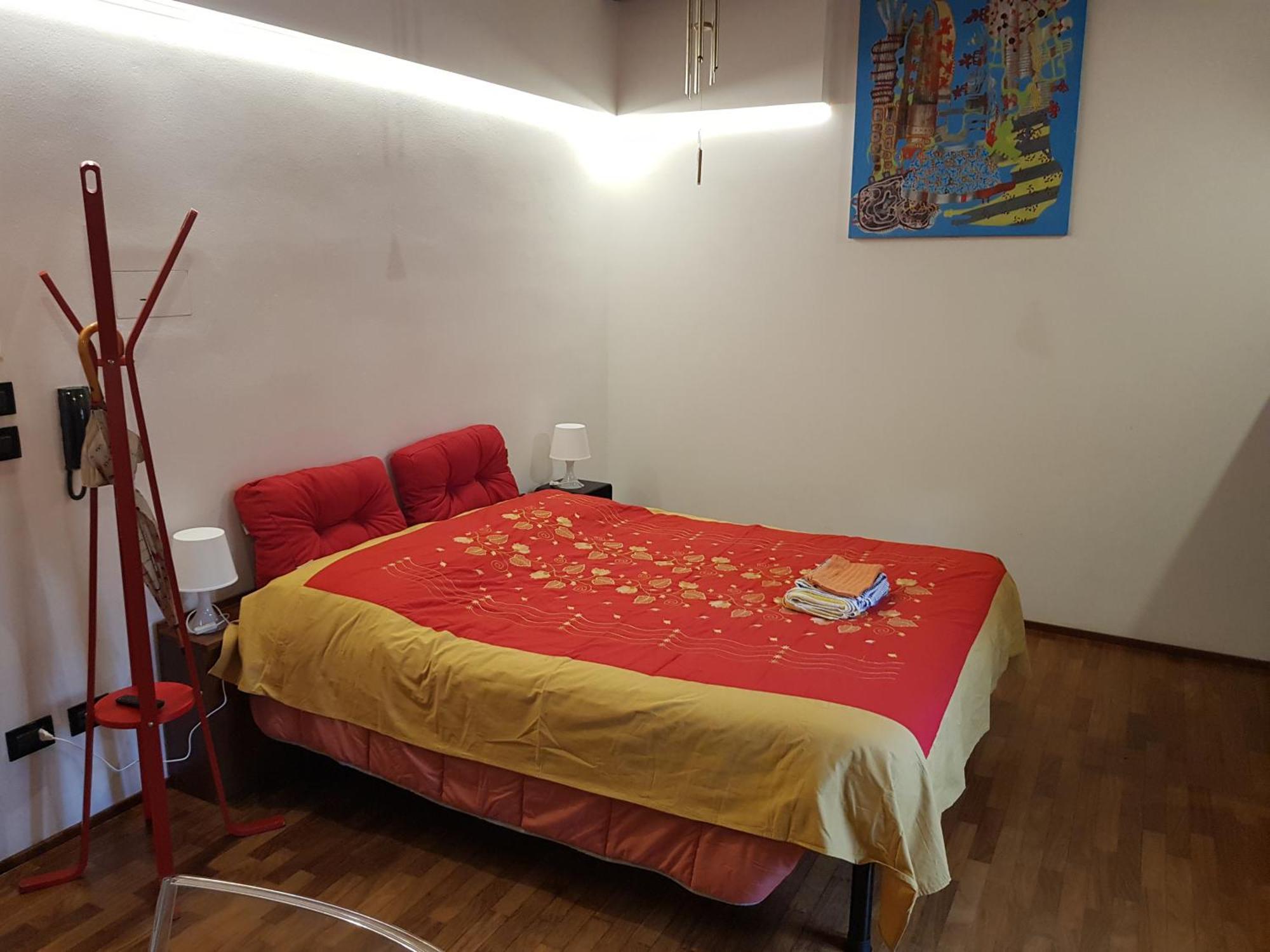Monolocale Sui Tetti Di Bologna - Via Indipendenza Apartment Bagian luar foto