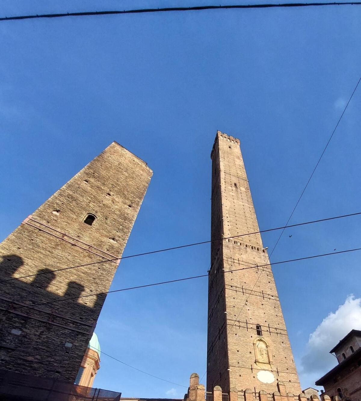 Monolocale Sui Tetti Di Bologna - Via Indipendenza Apartment Bagian luar foto