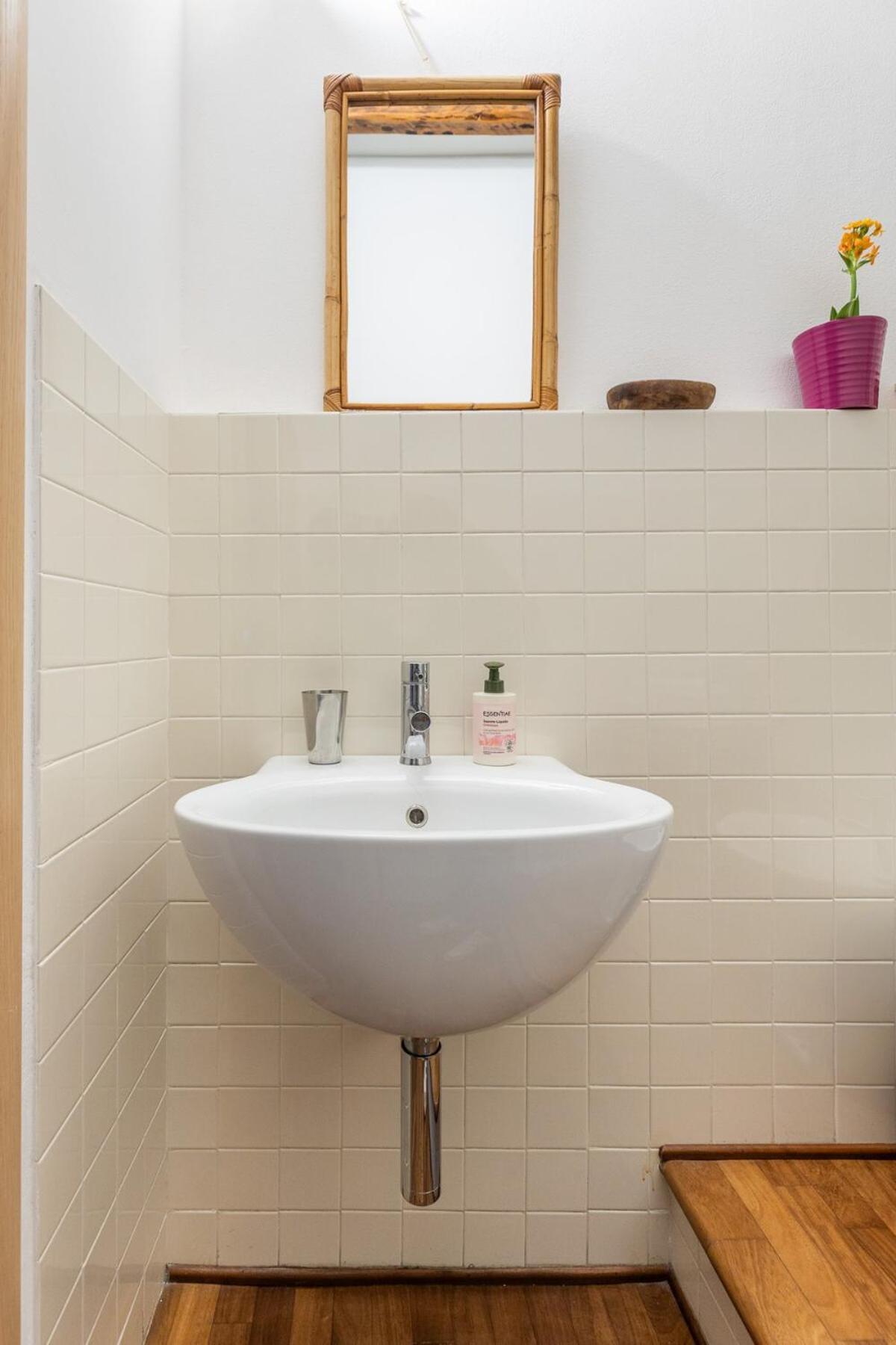 Monolocale Sui Tetti Di Bologna - Via Indipendenza Apartment Bagian luar foto